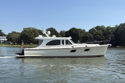 Yacht