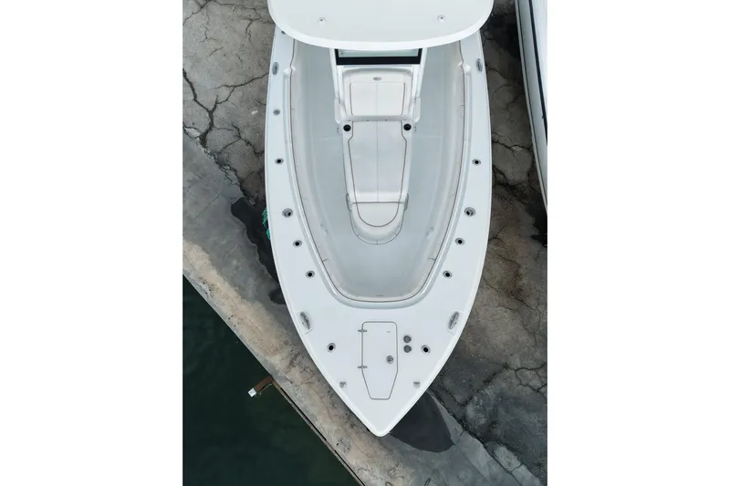  Yacht Photos Pics Overhead view of 2021 Sea Hunt Gamefish 30 Coffin Box boat docked.
