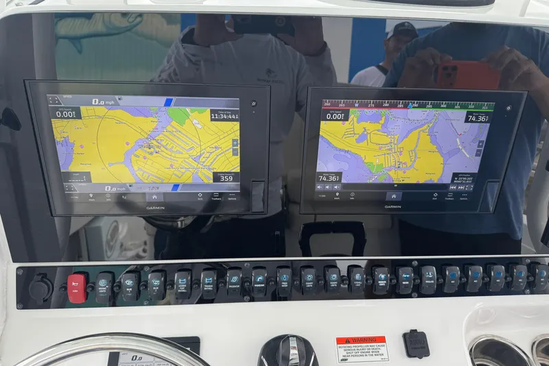  Yacht Photos Pics 2021 Sea Hunt Gamefish 30 dashboard with dual Garmin navigation displays.