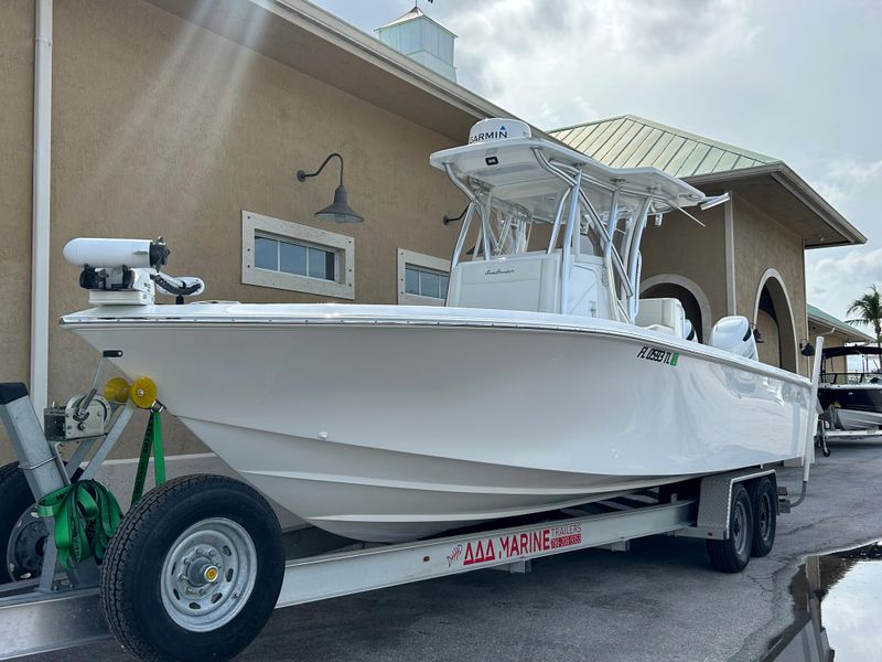 2023 SeaHunter 28 Floridian SEAKEEPER