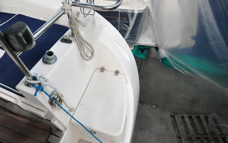 Legacy Yacht Photos Pics Catalina 387 - Legacy