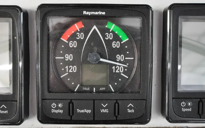 Legacy Yacht Photos Pics Catalina 387 - Legacy