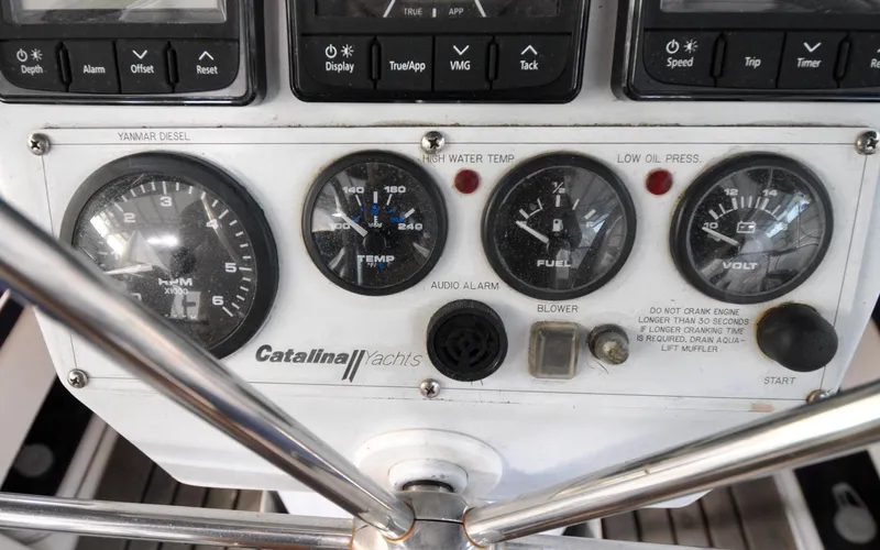 Legacy Yacht Photos Pics Catalina 387 - Legacy