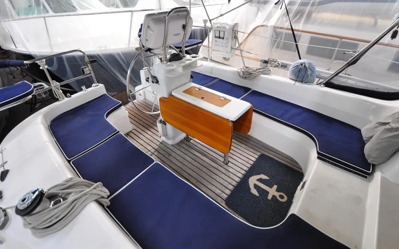 Legacy Yacht Photos Pics Catalina 387 - Legacy