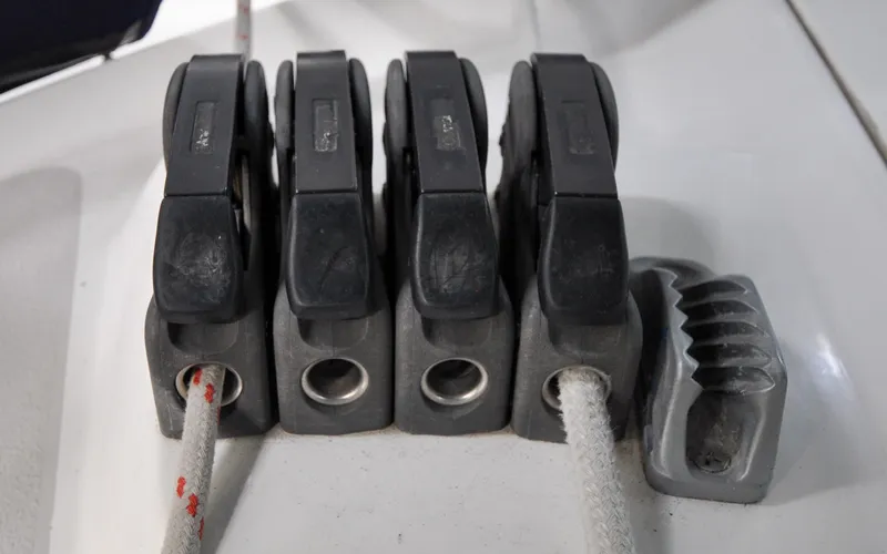 Legacy Yacht Photos Pics Catalina 387 - Legacy