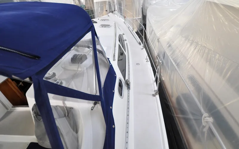 Legacy Yacht Photos Pics Catalina 387 - Legacy