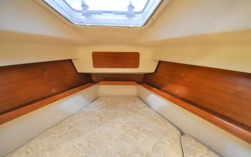 Legacy Yacht Photos Pics Catalina 387 - Legacy