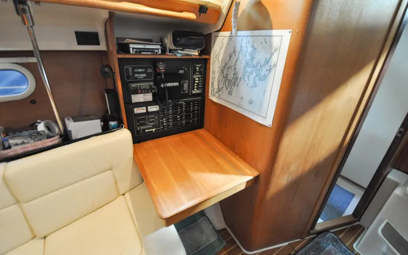 Legacy Yacht Photos Pics Catalina 387 - Legacy