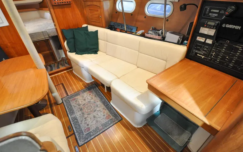 Legacy Yacht Photos Pics Catalina 387 - Legacy