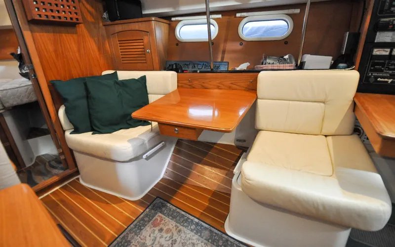 Legacy Yacht Photos Pics Catalina 387 - Legacy