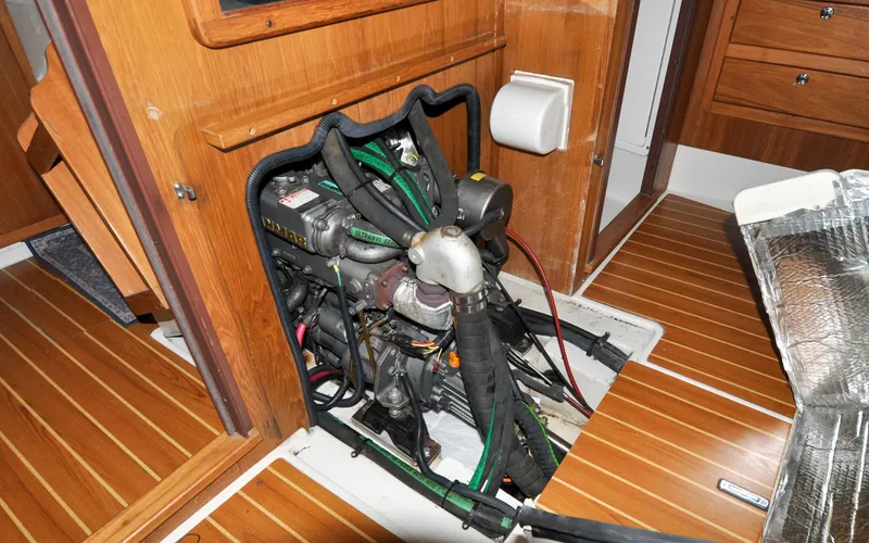 Legacy Yacht Photos Pics Catalina 387 - Legacy