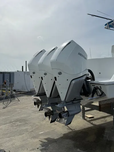 Will Power Yacht Photos Pics Three Mercury outboard engines on a 2021 Onslow Bay 33TE boat.