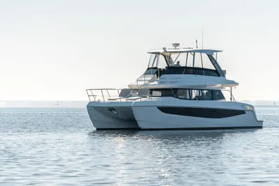 Aquila 42 Yacht
