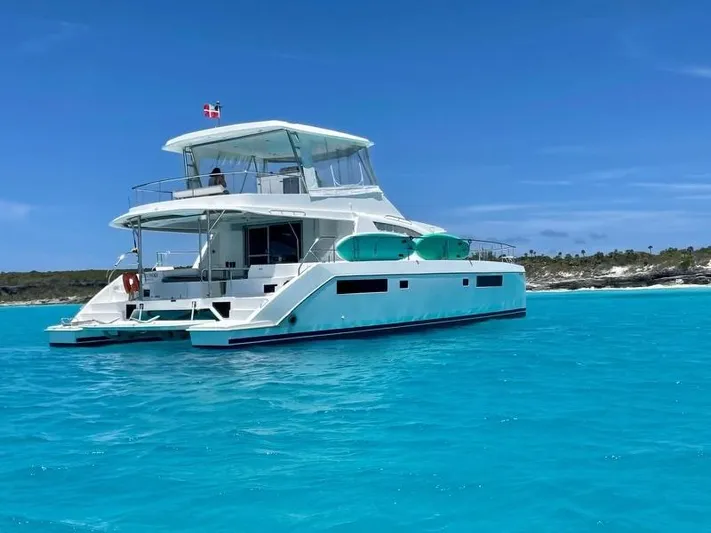 Twinning Yacht Photos Pics 2018 Leopard 51PC