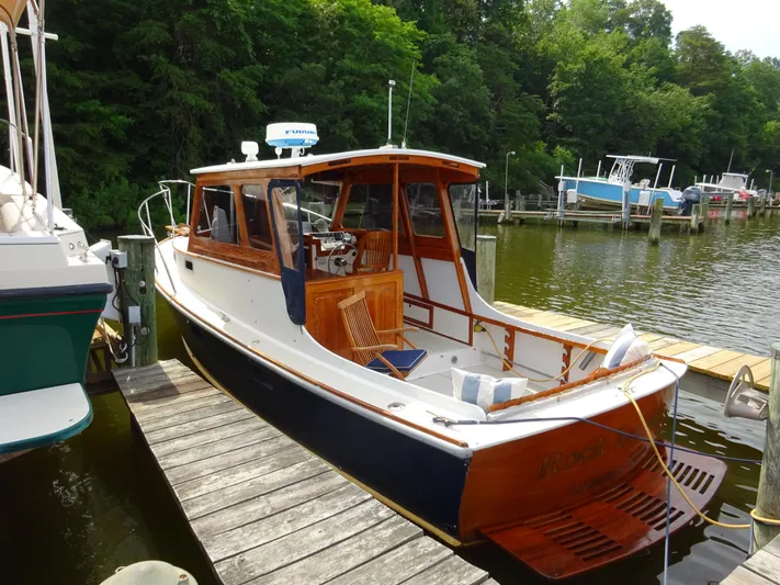 Rock Lobster Yacht Photos Pics 