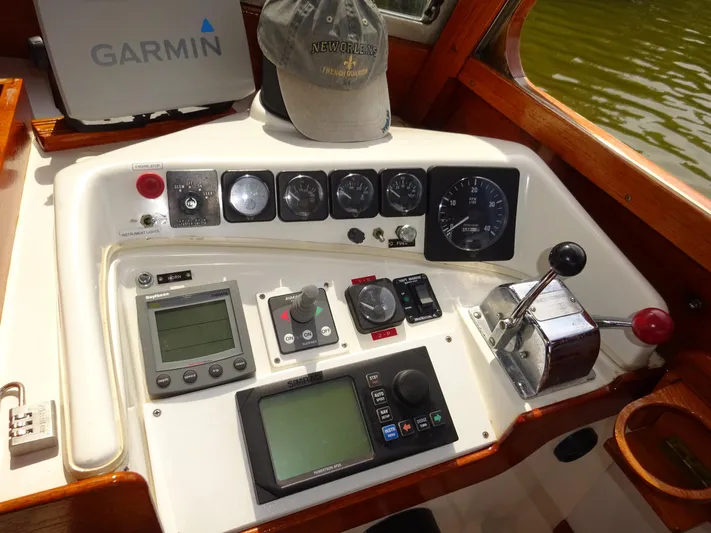 Rock Lobster Yacht Photos Pics 