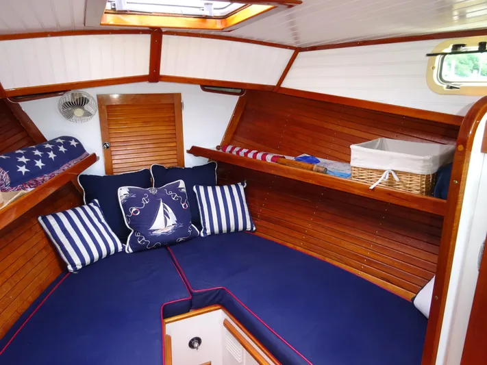 Rock Lobster Yacht Photos Pics 