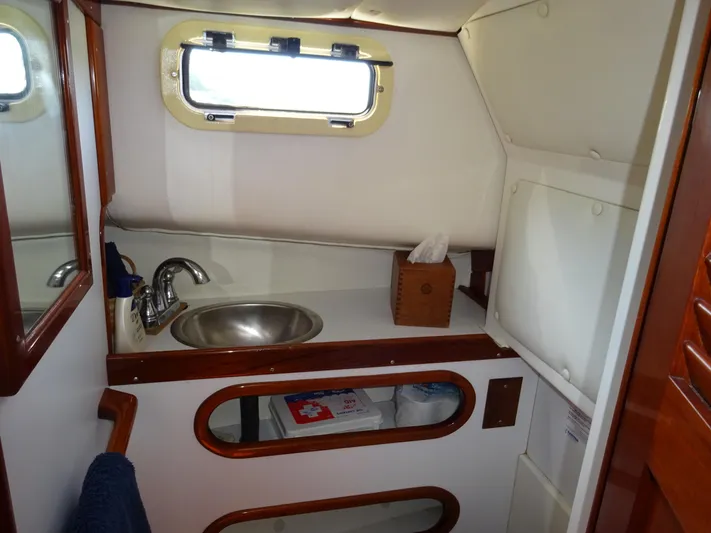 Rock Lobster Yacht Photos Pics 