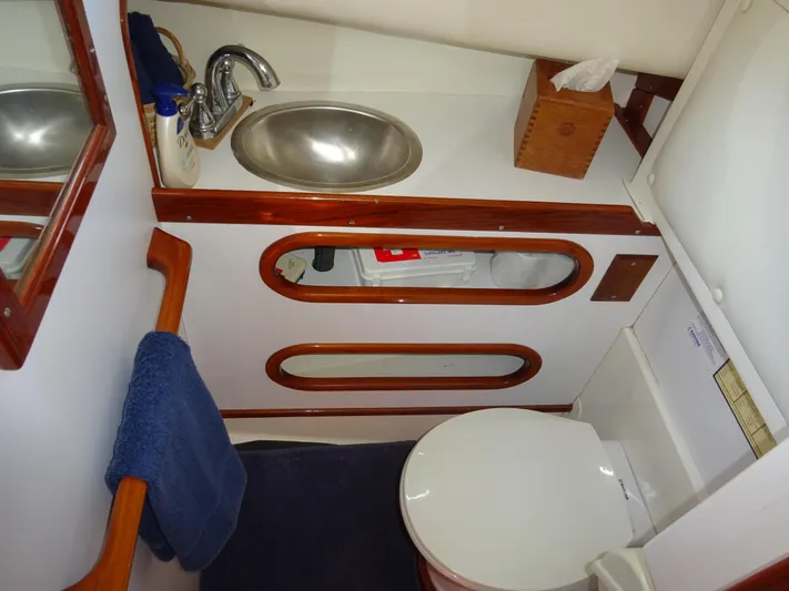 Rock Lobster Yacht Photos Pics 