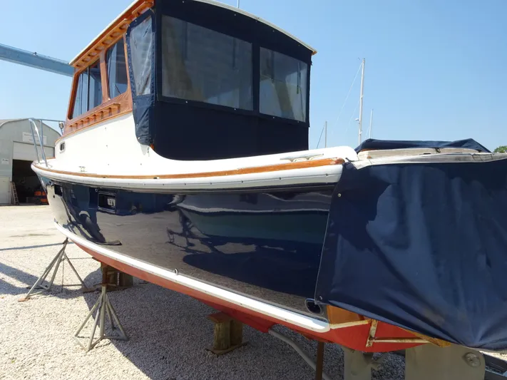 Rock Lobster Yacht Photos Pics 