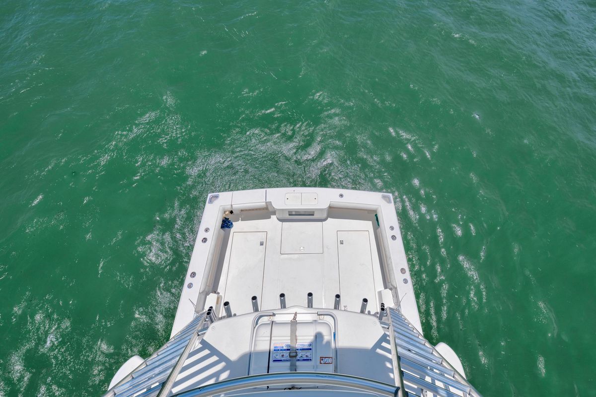 2010 Cabo 45 