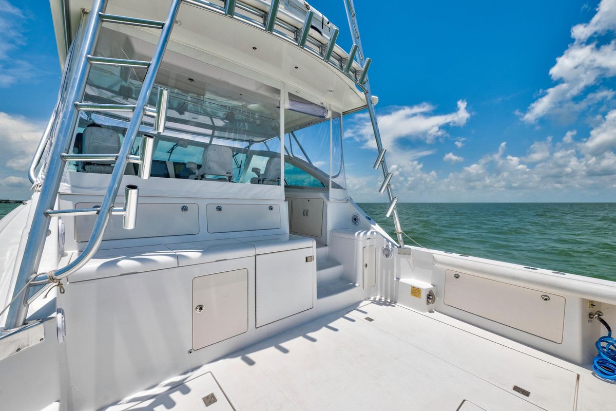 2010 Cabo 45 