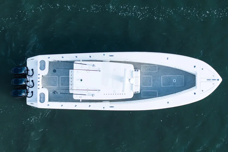 Hoo Hunter Yacht Photos Pics Overhead view of 2012 SeaHunter 37 Tournament boat on water.