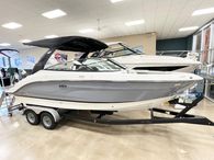 2023 Sea Ray SLX 260