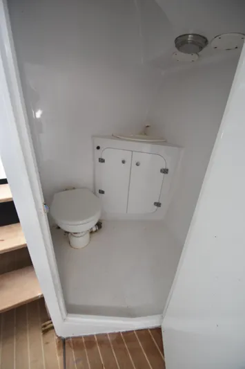 Patriot Yacht Photos Pics 