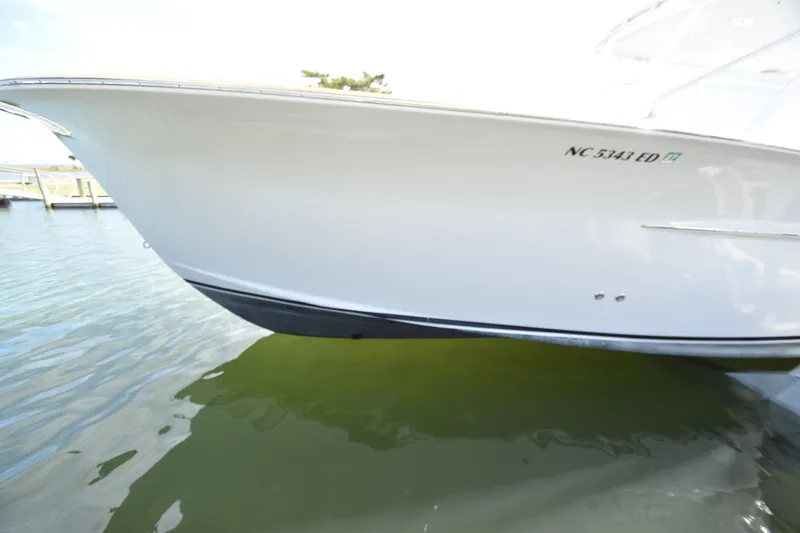 Patriot Yacht Photos Pics 