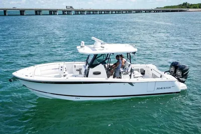 Blackfin 302 CC