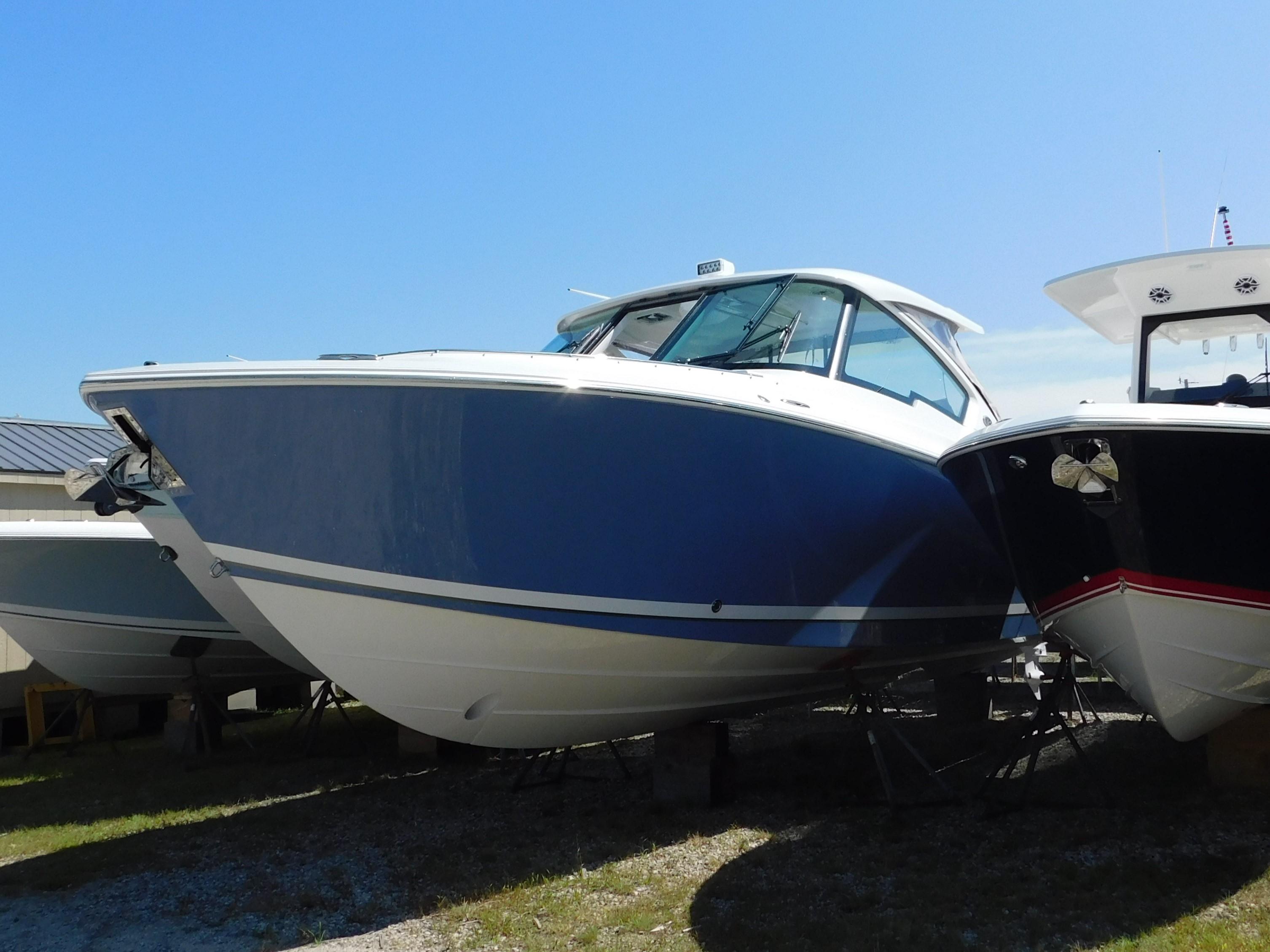 2024 Pursuit DC 326 Cruiser for sale YachtWorld