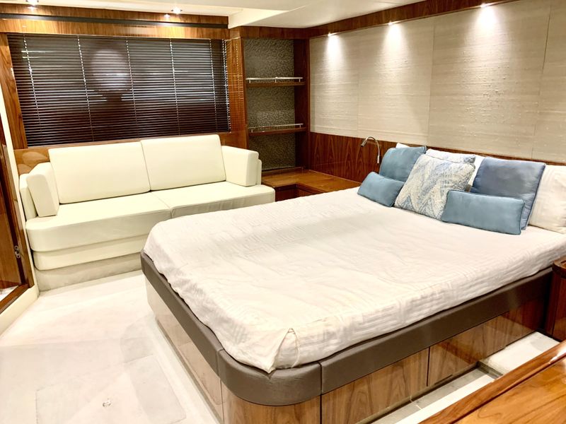 2016 Sunseeker Manhattan 65