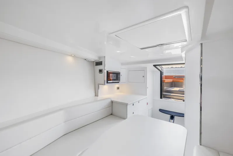 Vandutch Yacht Photos Pics 