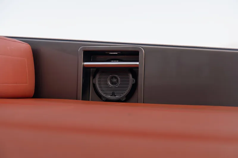 Vandutch Yacht Photos Pics 