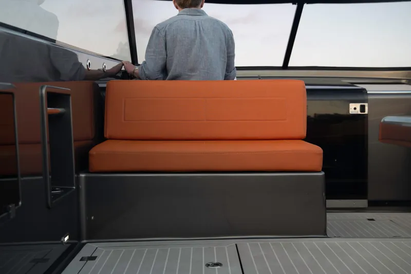 Vandutch Yacht Photos Pics 