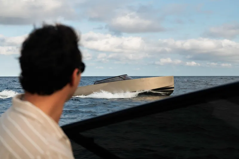 Vandutch Yacht Photos Pics 