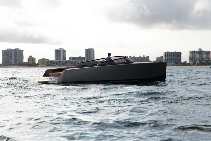 Vandutch Yacht Photos Pics 
