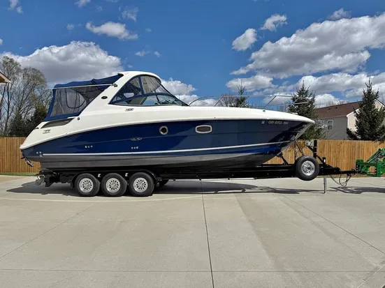 2011 Sea Ray Sundancer 310