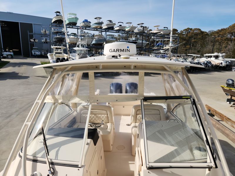 2019 Grady-White Freedom 285