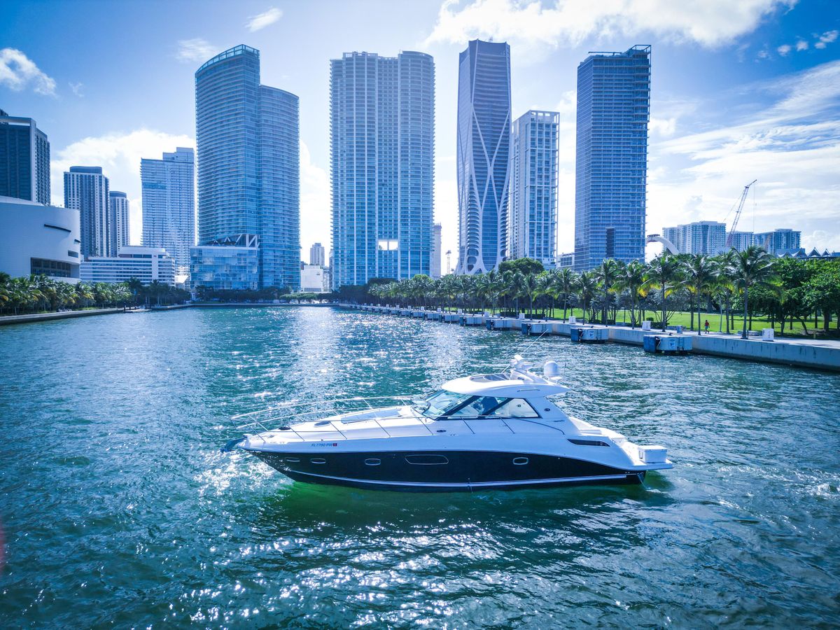 2010 Sea Ray 45 