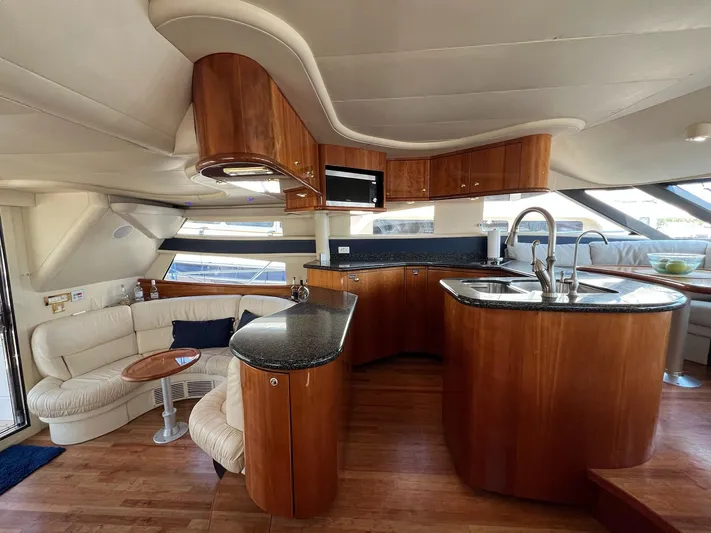 Parlay Yacht Photos Pics 2001 Neptunus 56 Flybridge- Galley
