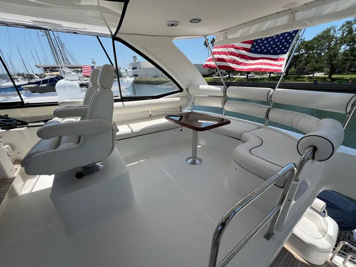 Parlay Yacht Photos Pics 2001 Neptunus 56 Flybridge- Flybridge