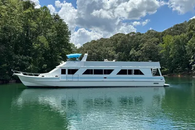 Lazy Days River Cruiser