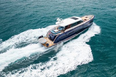 Yacht