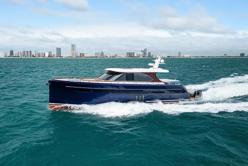 Tribu Yacht Photos Pics Luxury Steeler 60 S Performance yacht cruising on open water, 2021 model.