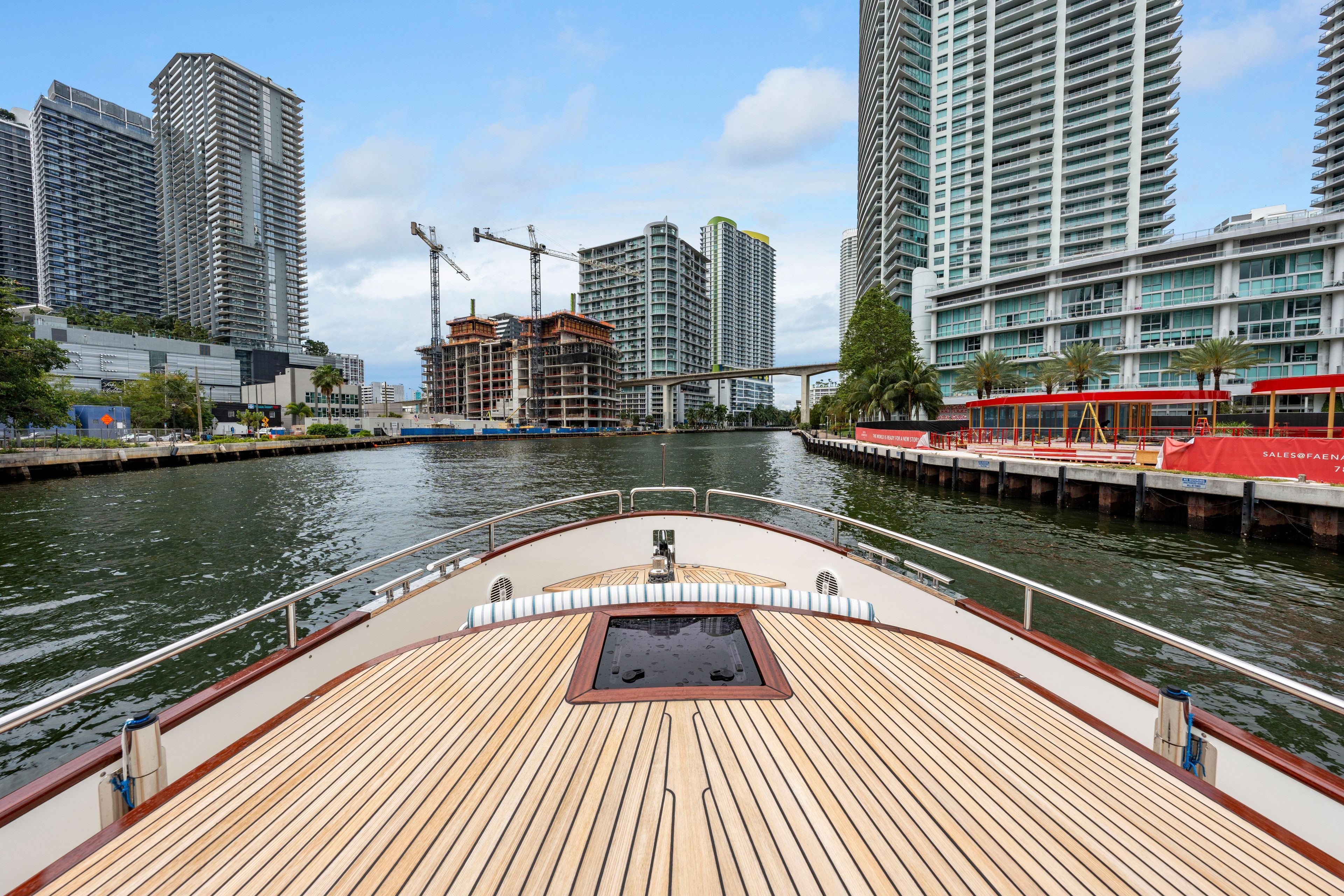 Yacht