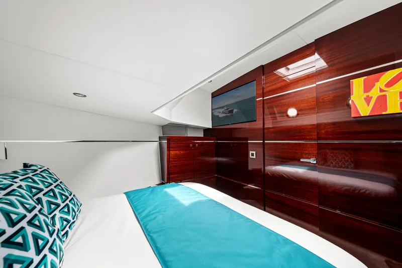 Tribu Yacht Photos Pics 