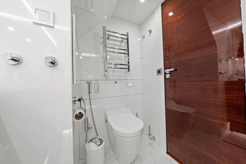 Tribu Yacht Photos Pics 