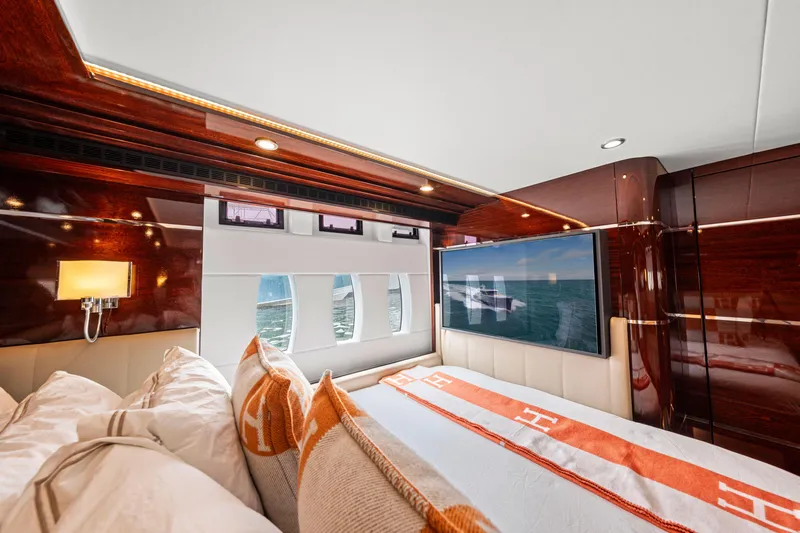 Tribu Yacht Photos Pics 